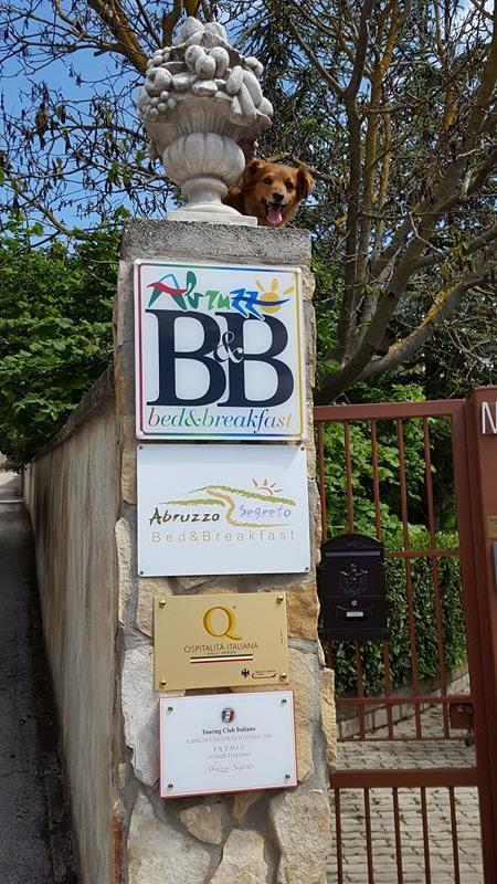 Bed and Breakfast Abruzzo Segreto Navelli Екстер'єр фото